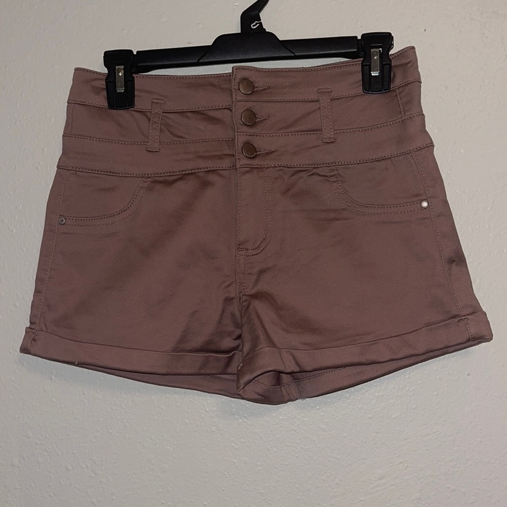 Blush shorts